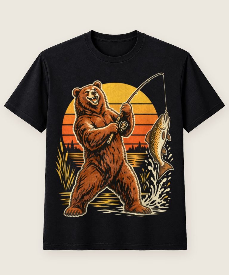 T-Shirt mit Motiv „Barschangeln Bär“ – Hobby & Freizeit T-Shirts