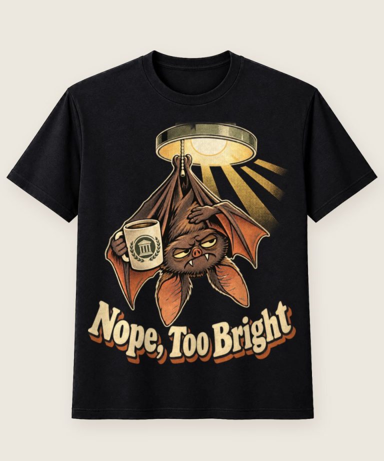 T-Shirt mit Motiv „Nope Too Bright Vampirfledermaus Wohnheim Lampe Halloween“ – Halloween T-Shirts