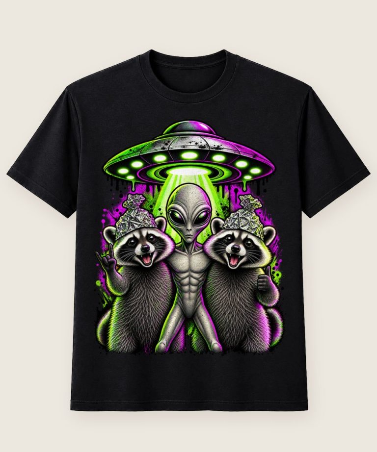 T-Shirt mit Motiv „Waschbär Raccoon - Alien Ufo Aluhut Neonfreunde“ – Waschbär-Shirts